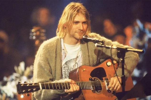 3 bandas de los años 90 que hicieron covers inolvidables